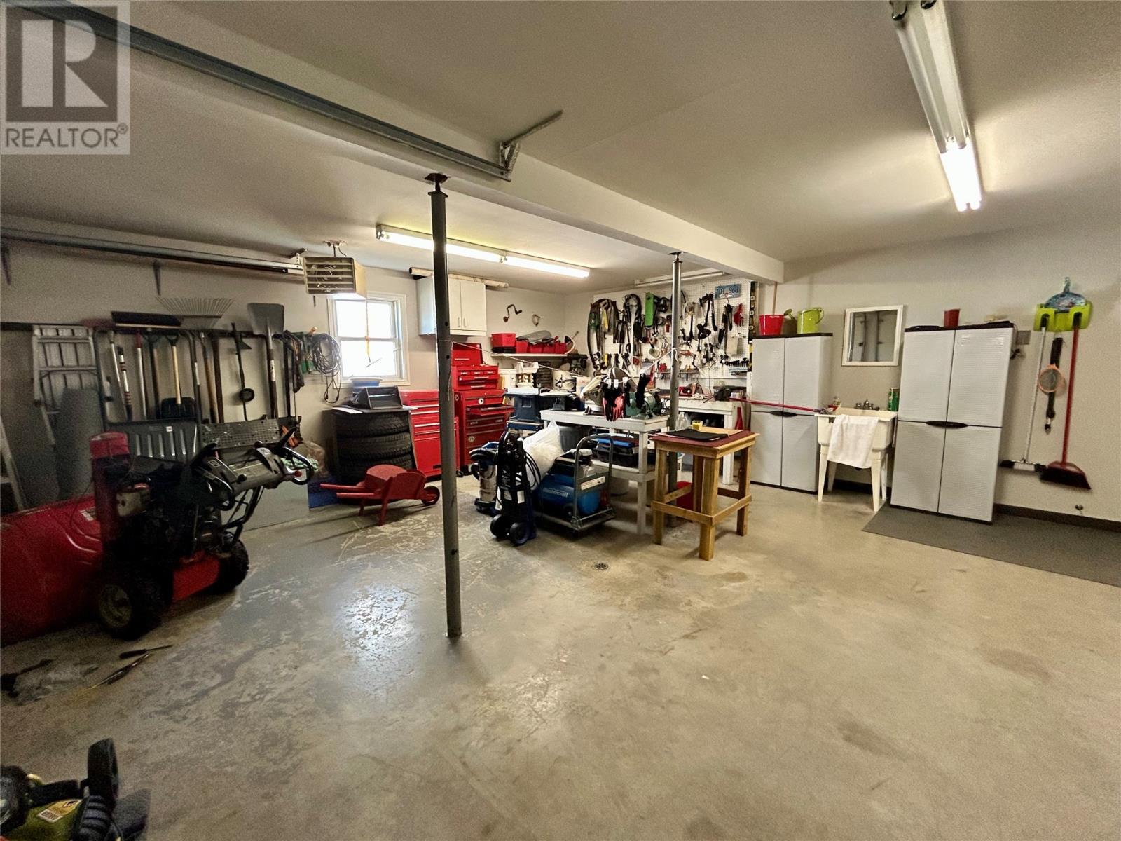 27 Pratt Street, Corner Brook, NL - Indoor Photo Showing Garage