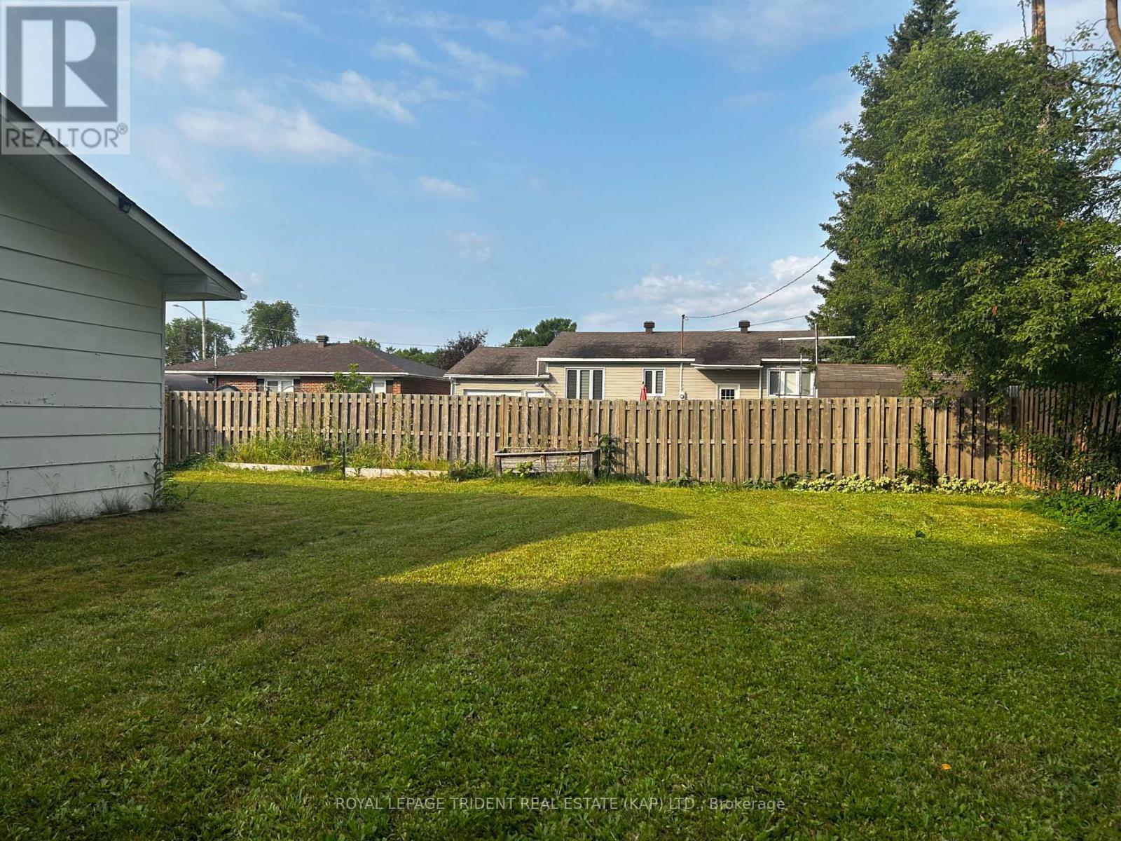 backyard - 14 Niagara Street W, Kapuskasing, ON - Outdoor