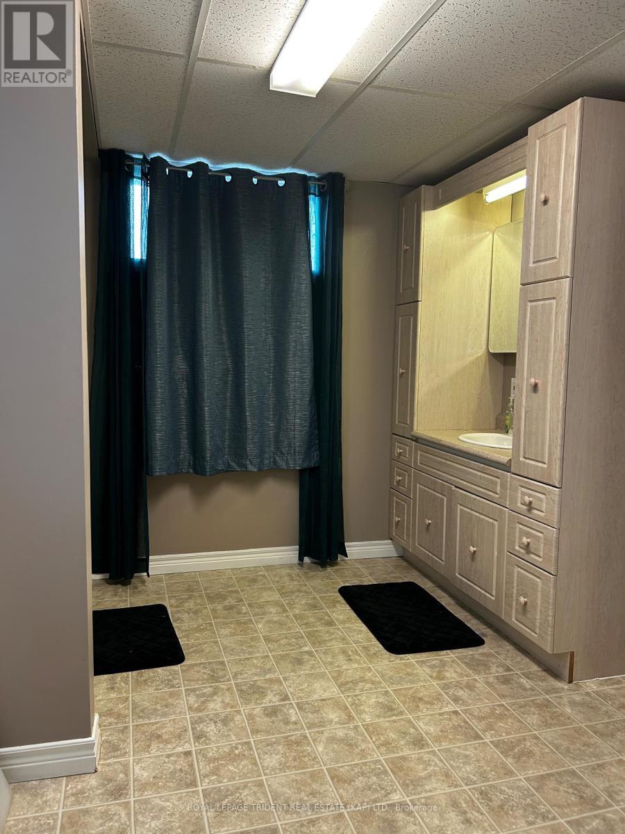 Bathroom \\ laundry - 14 Niagara Street W, Kapuskasing, ON - Indoor Photo Showing Other Room