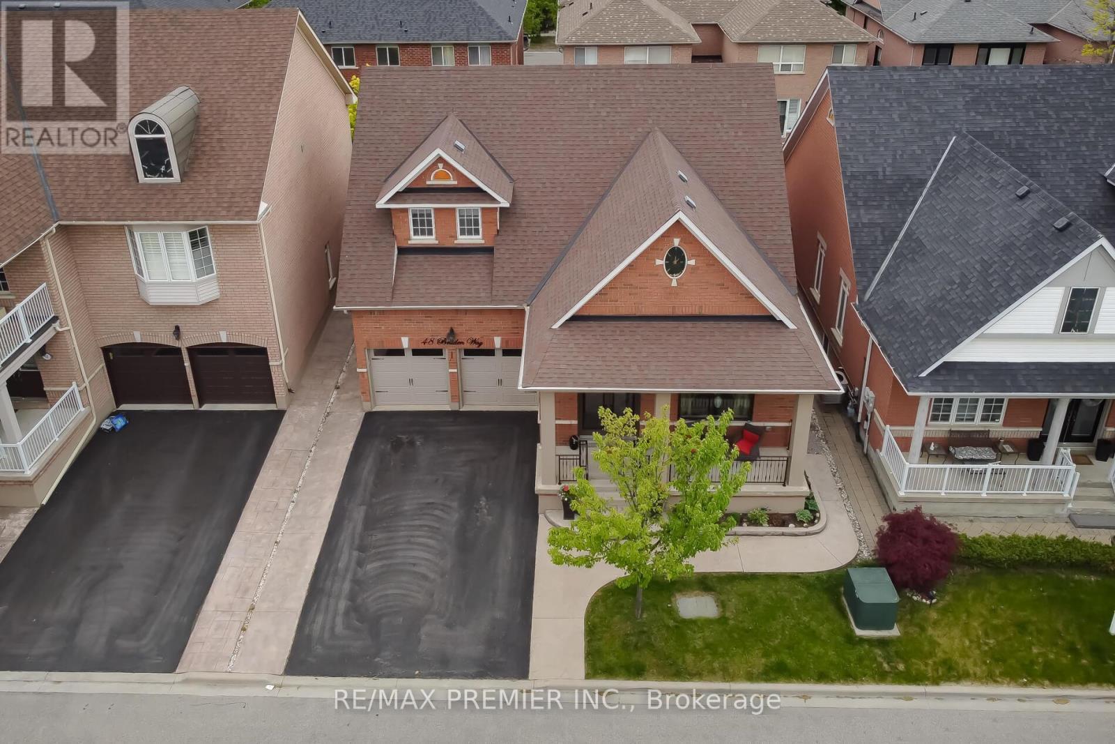 48 Braden Way, Vaughan, ON - Outdoor With Deck Patio Veranda With Facade