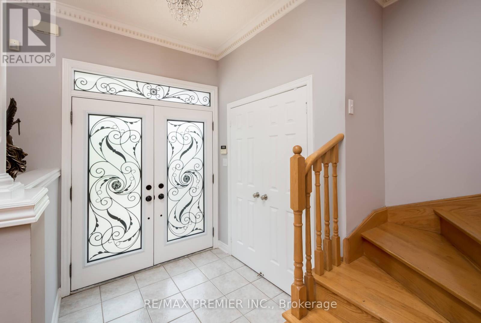 48 Braden Way, Vaughan, ON - Indoor Photo Showing Other Room