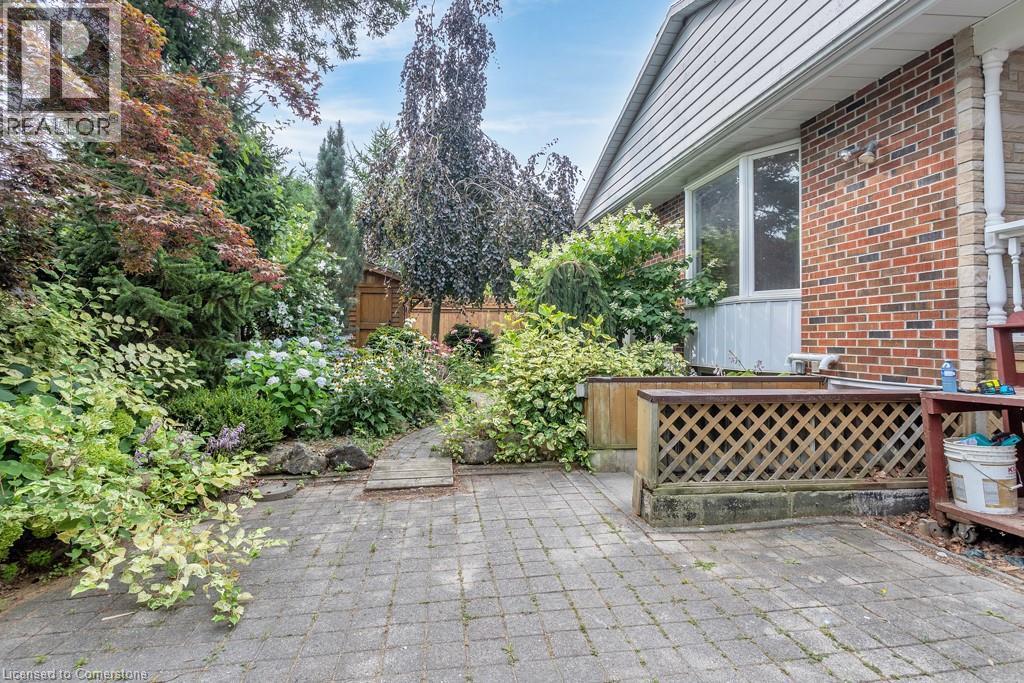 34 Windermere Crescent Unit# C, Woodstock, ON - Outdoor