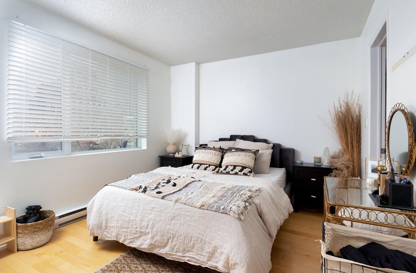 Chambre à coucher - 206-1200 Rue St-Jacques, Montréal (Ville-Marie), QC - Indoor Photo Showing Bedroom