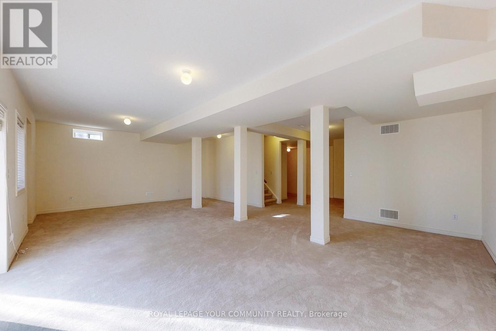 131 Aikenhead Avenue, Richmond Hill, ON - Indoor