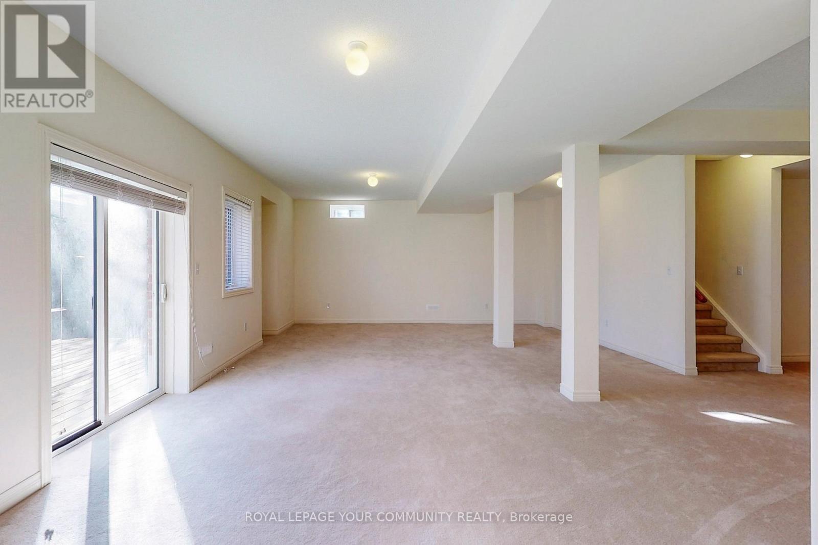 131 Aikenhead Avenue, Richmond Hill, ON - Indoor