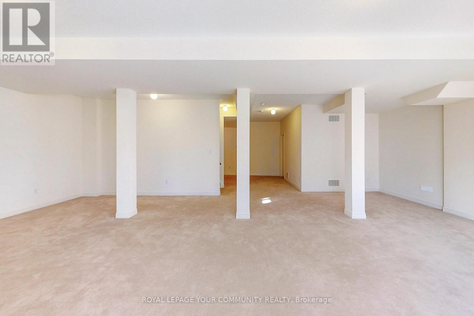 131 Aikenhead Avenue, Richmond Hill, ON - Indoor