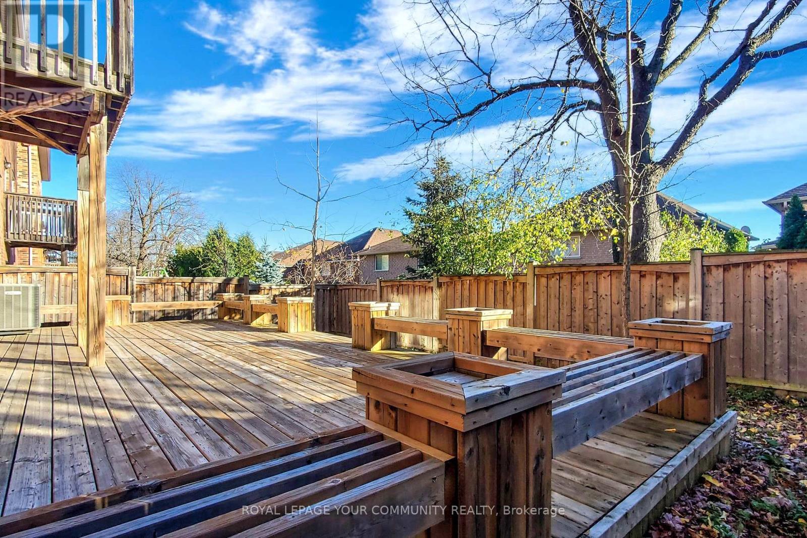 131 Aikenhead Avenue, Richmond Hill, ON - Outdoor With Deck Patio Veranda