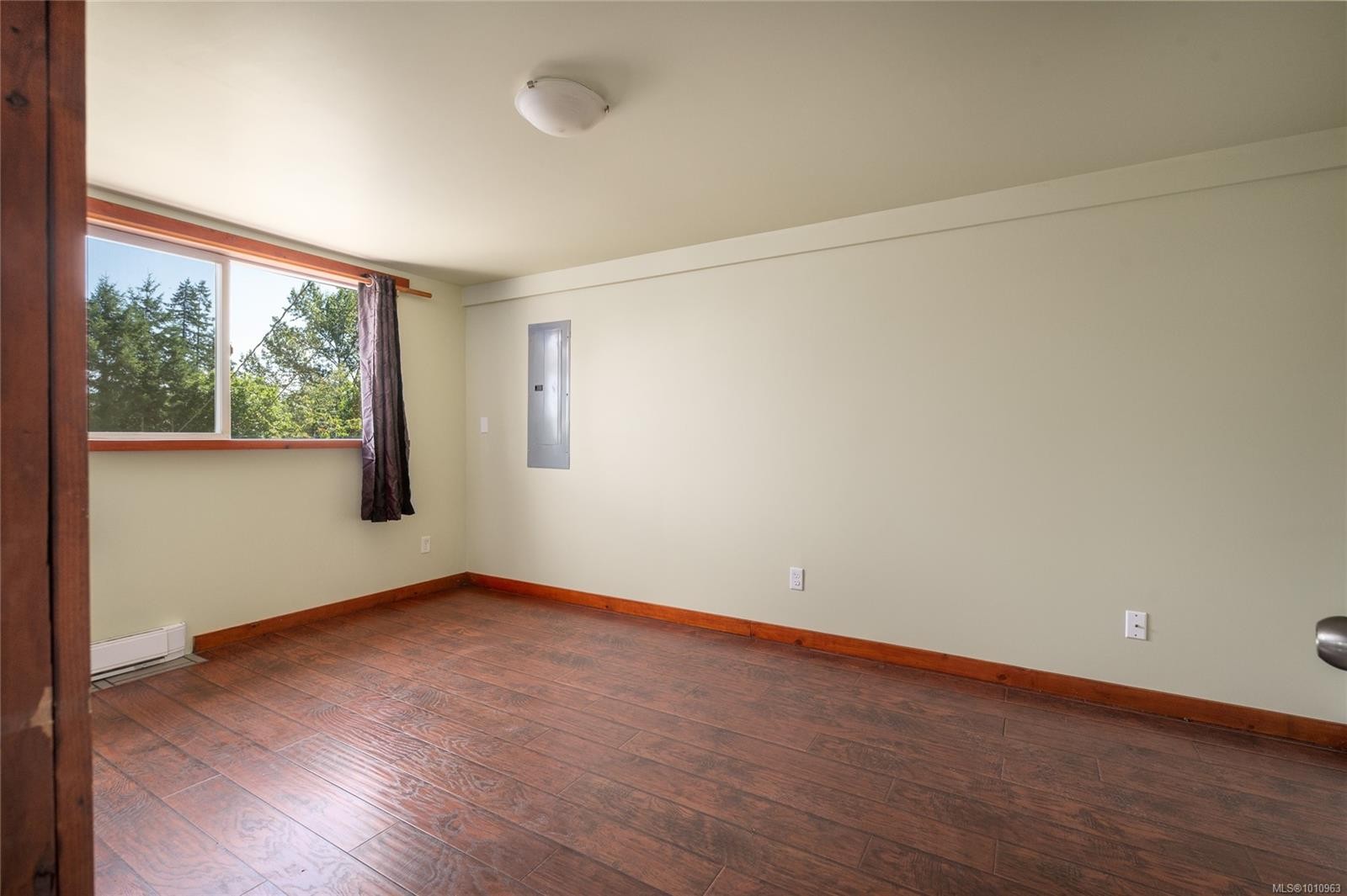 2031 Waring Rd, Nanaimo, BC