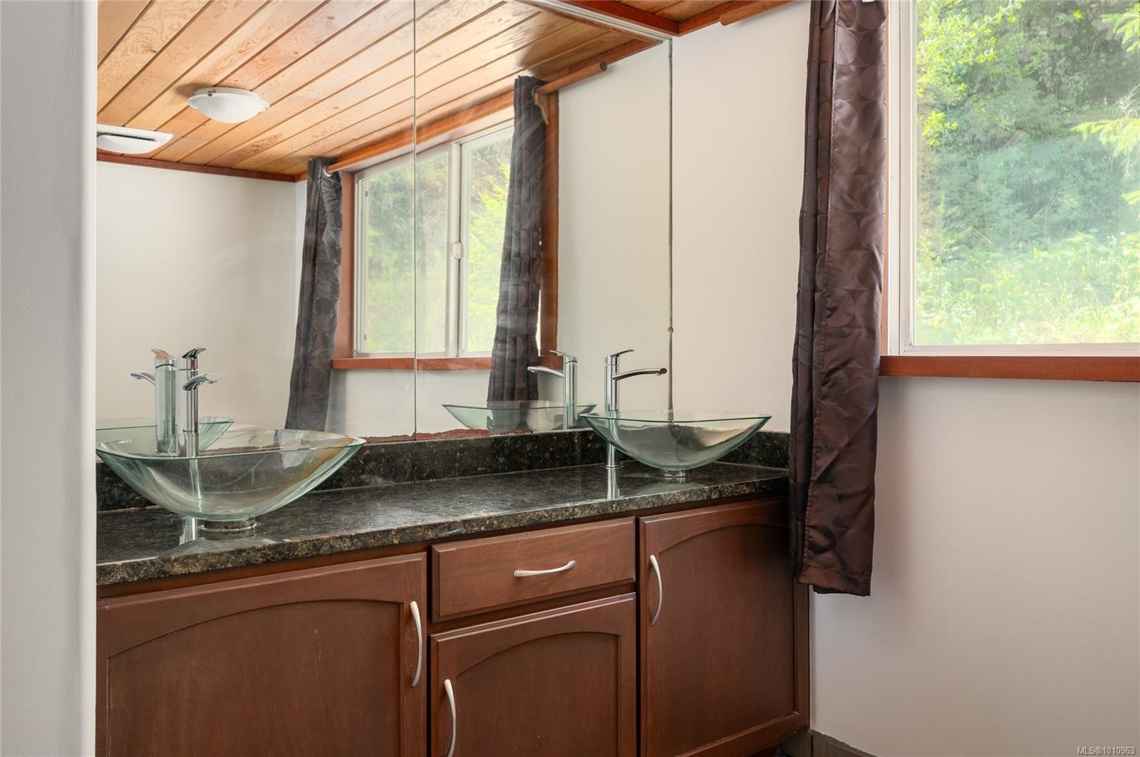 2031 Waring Rd, Nanaimo, BC