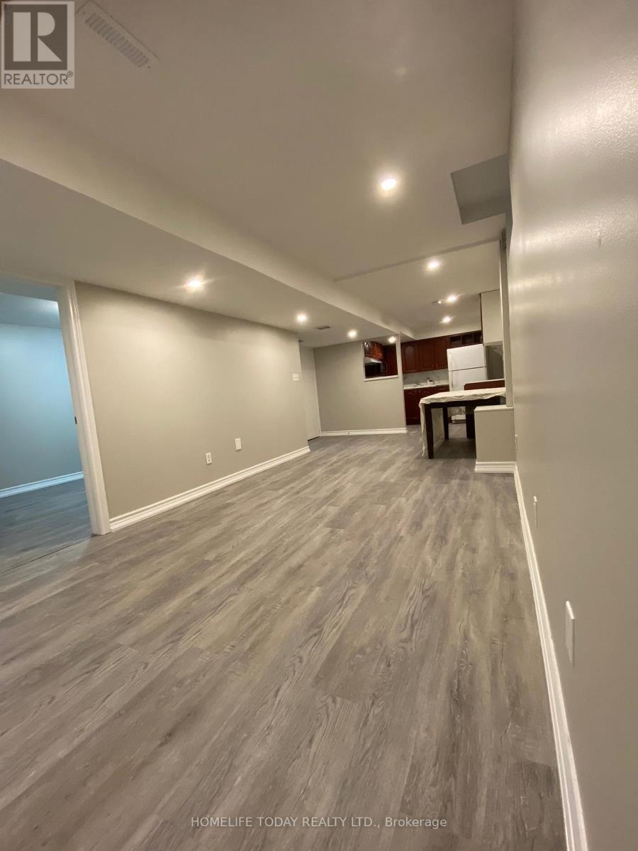 Bsmt - 17 Whispering Willow Pathway, Toronto, ON - Indoor Photo Showing Other Room