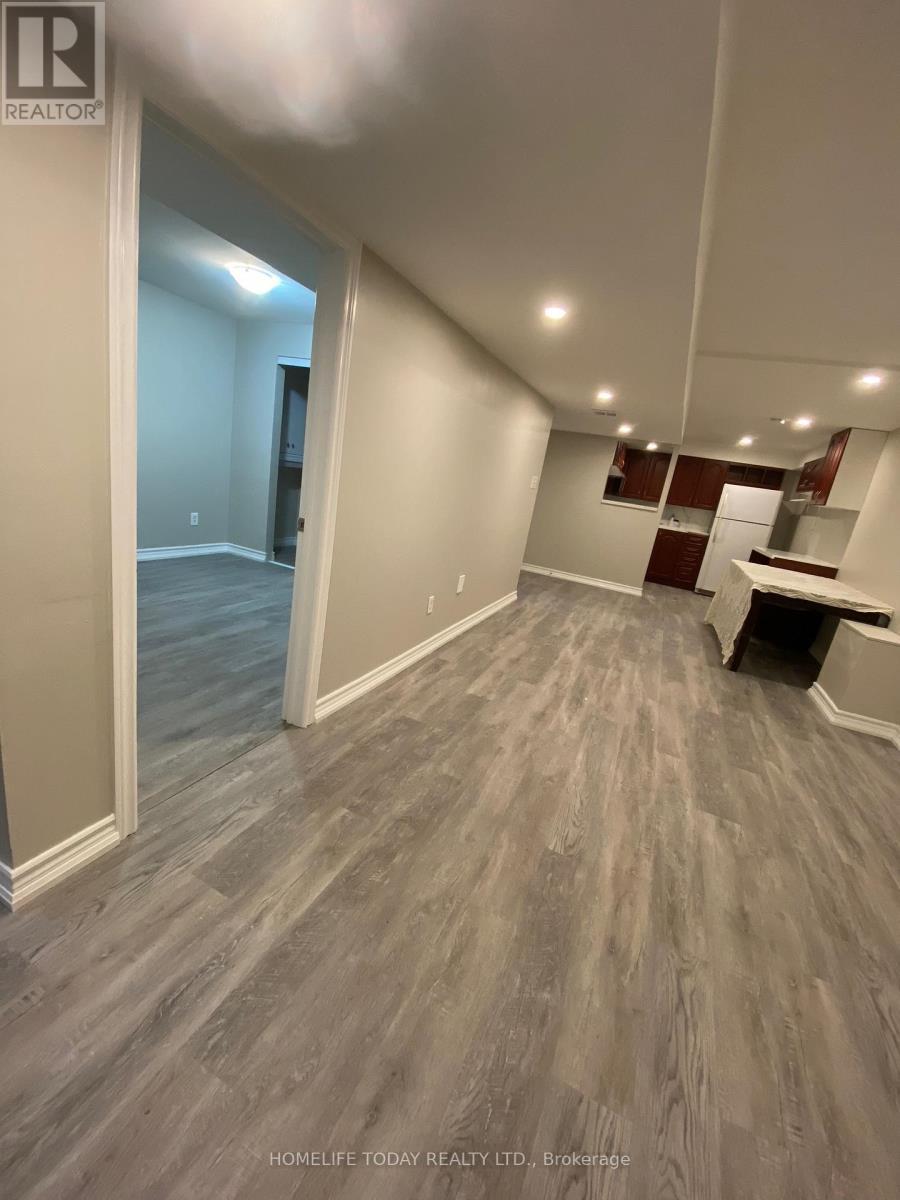 Bsmt - 17 Whispering Willow Pathway, Toronto, ON - Indoor Photo Showing Other Room