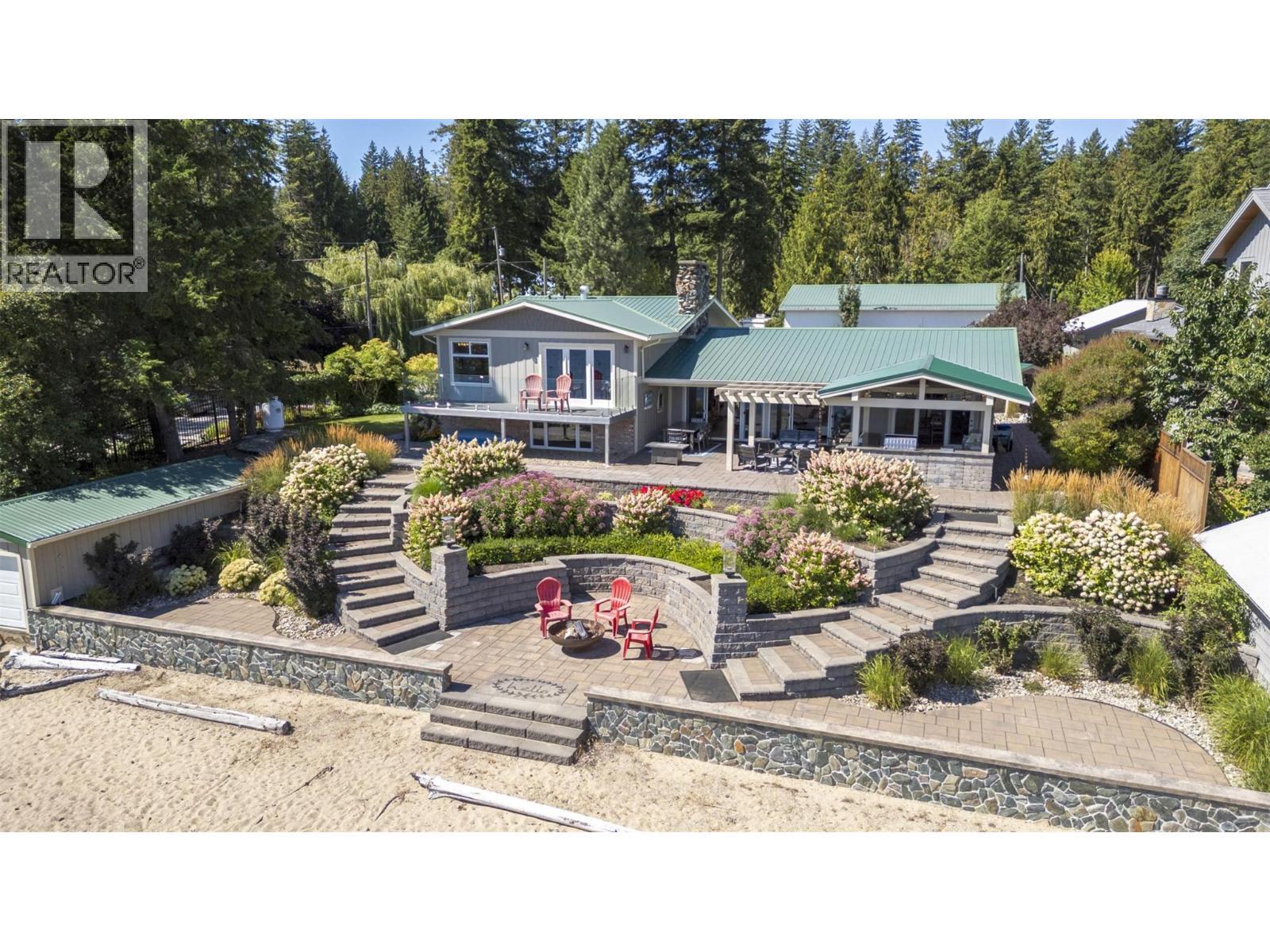 4243 Saratoga Road, Scotch Creek, BC - Outdoor With Deck Patio Veranda