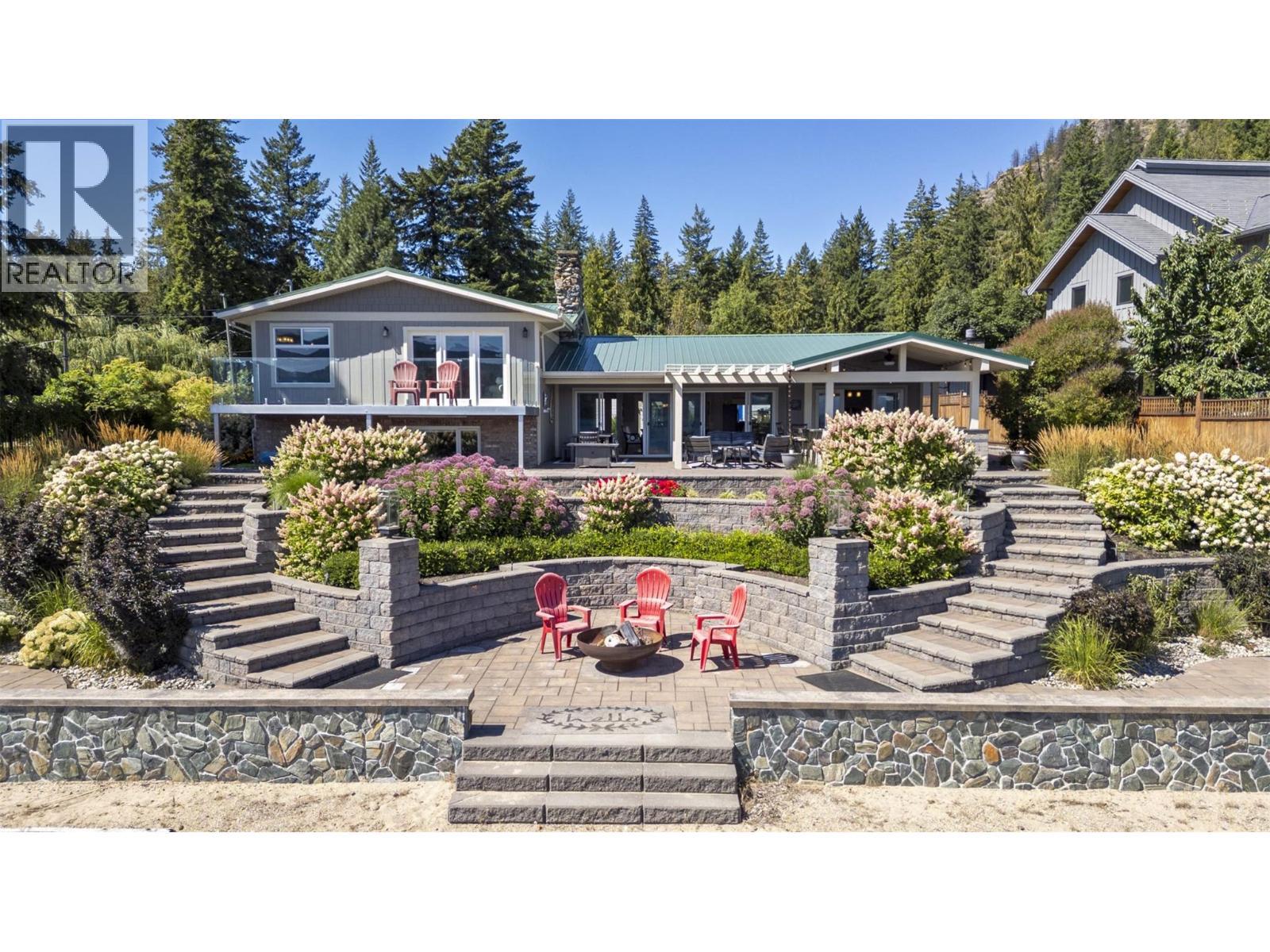 4243 Saratoga Road, Scotch Creek, BC - Outdoor With Deck Patio Veranda