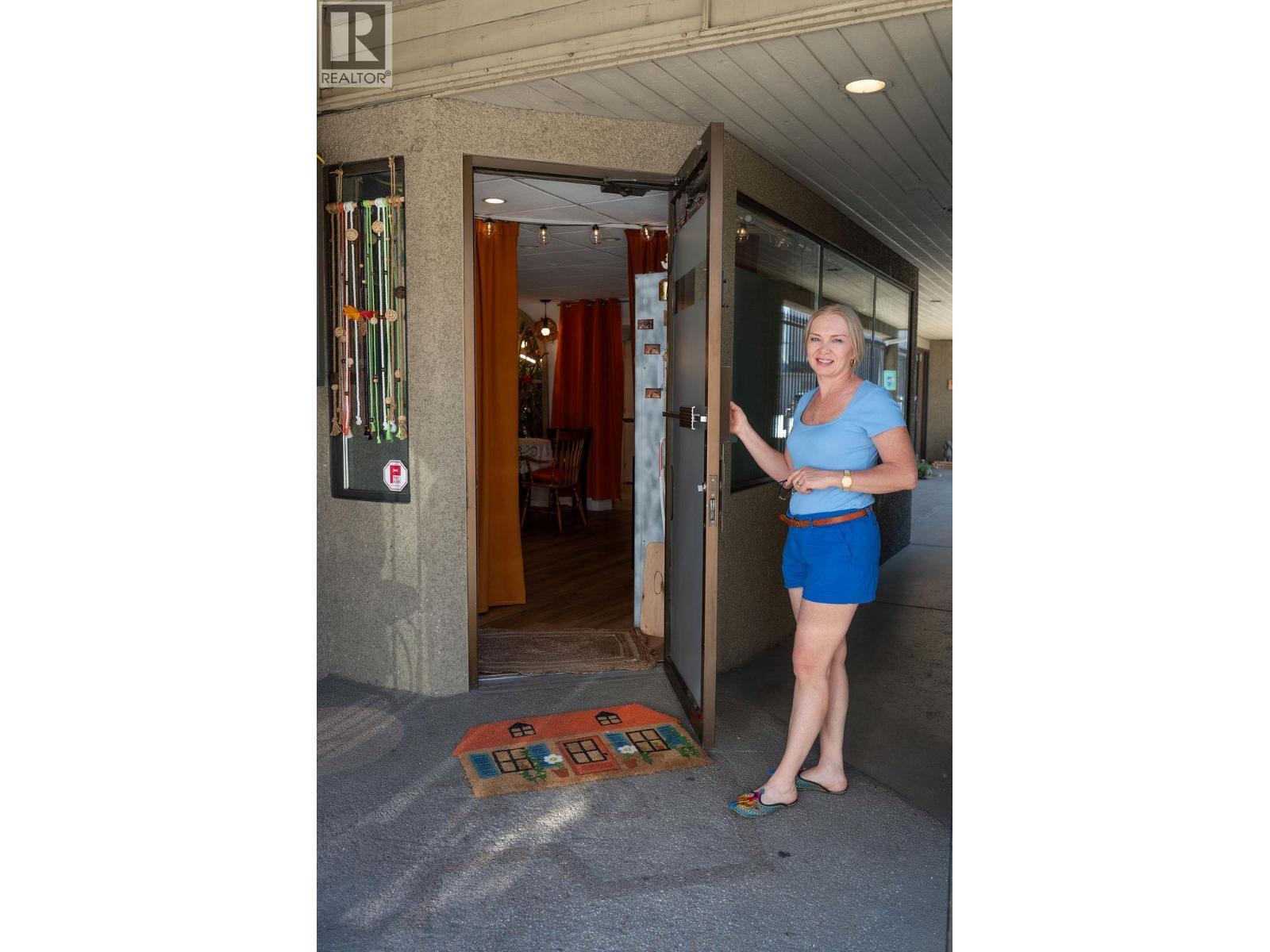 545 Lawrence Avenue Unit# 101A, Kelowna, BC