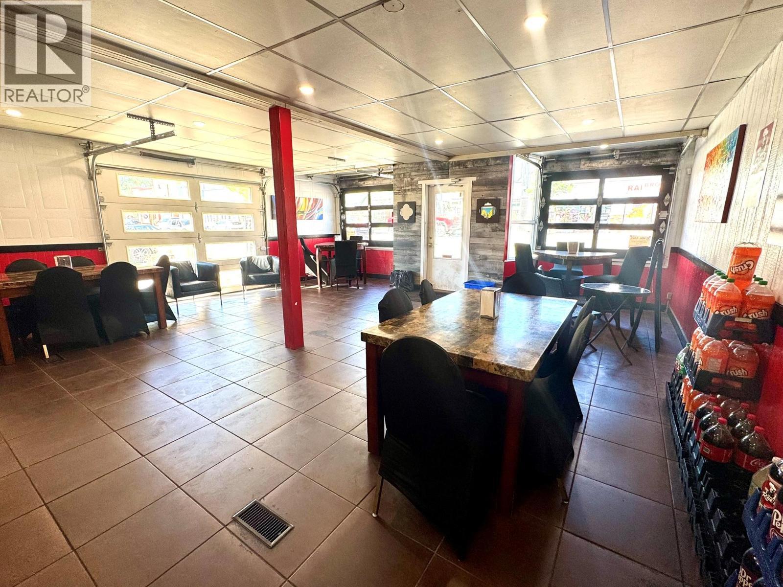 6271 Main Street, Oliver, BC