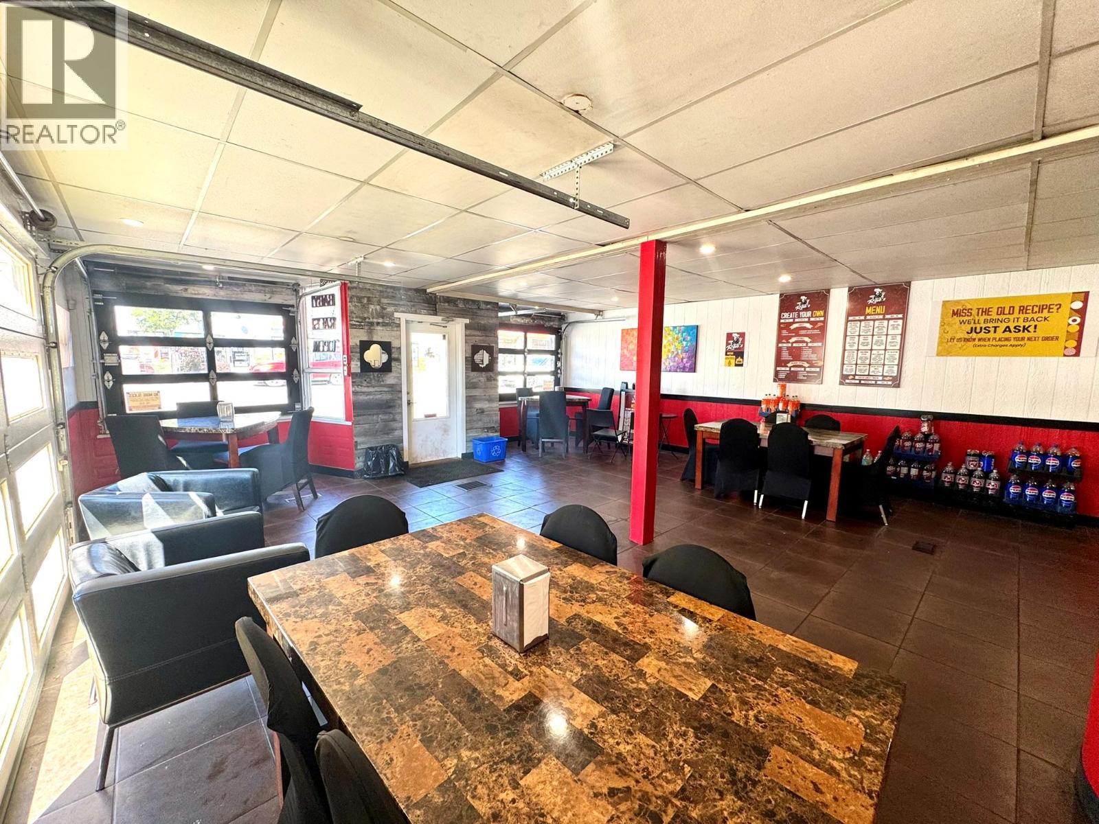 6271 Main Street, Oliver, BC