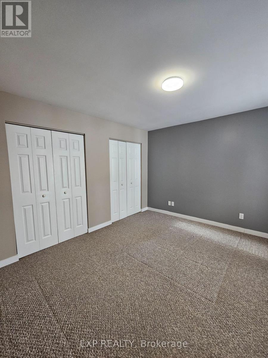 1529 Myers Point, Augusta, ON - Indoor Photo Showing Other Room