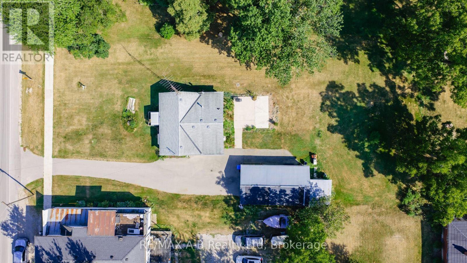 34338 Denfield Road, Lucan Biddulph (Clandeboye), ON - Outdoor With View