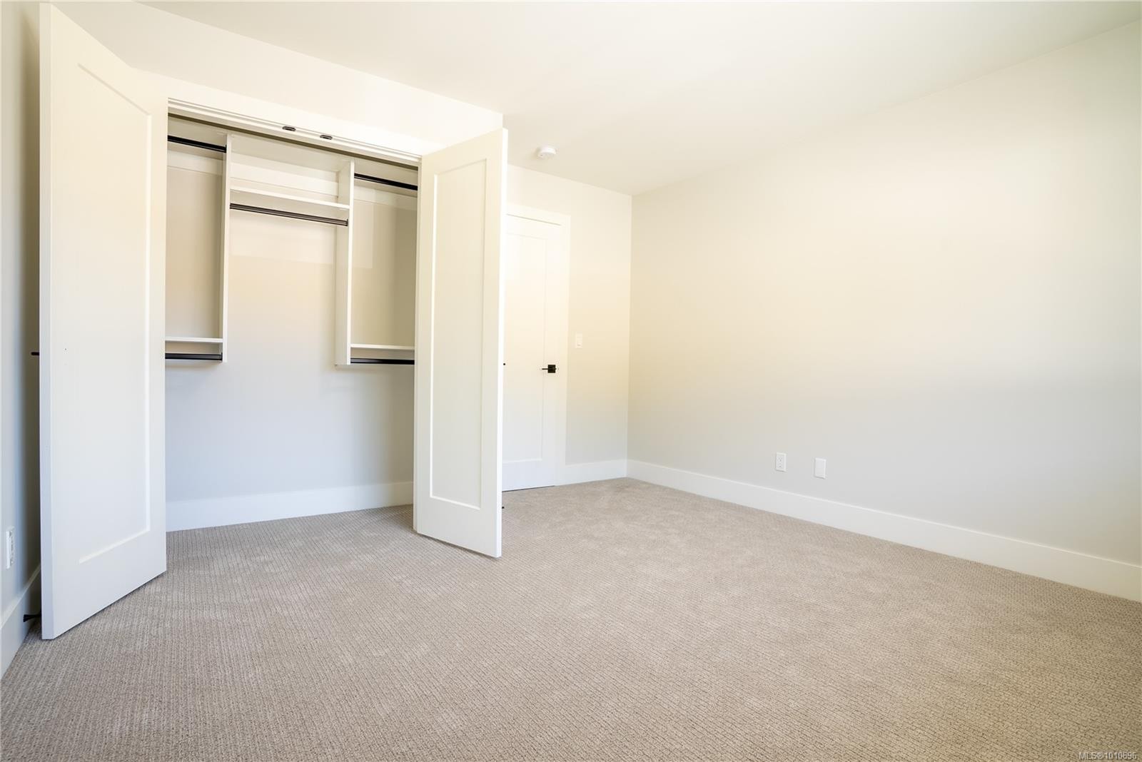 1536 Marble Pl, Langford, BC - Indoor Photo Showing Other Room