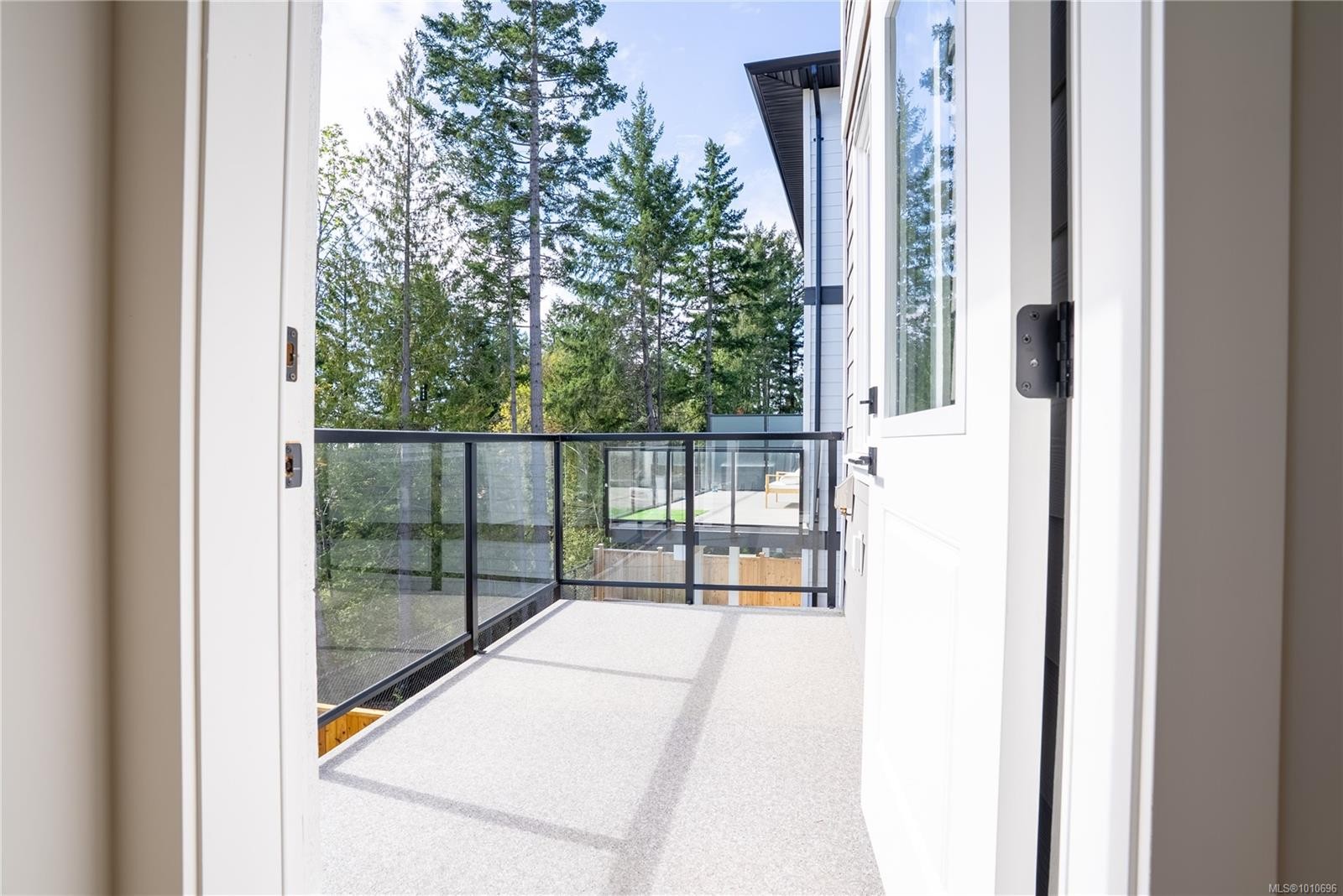 1536 Marble Pl, Langford, BC - With Exterior