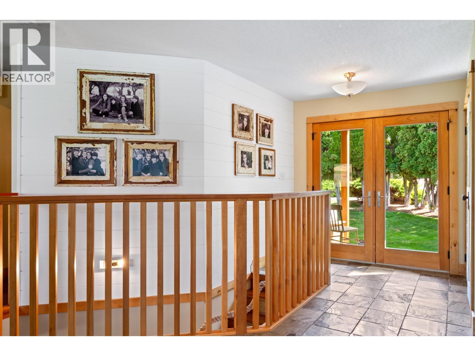 138 Devon Drive, Okanagan Falls, BC - Indoor Photo Showing Other Room