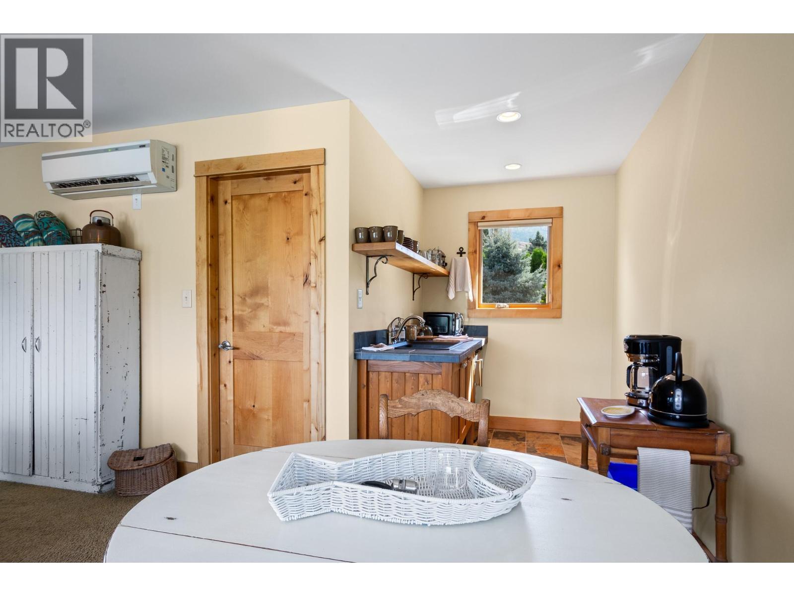 138 Devon Drive, Okanagan Falls, BC - Indoor