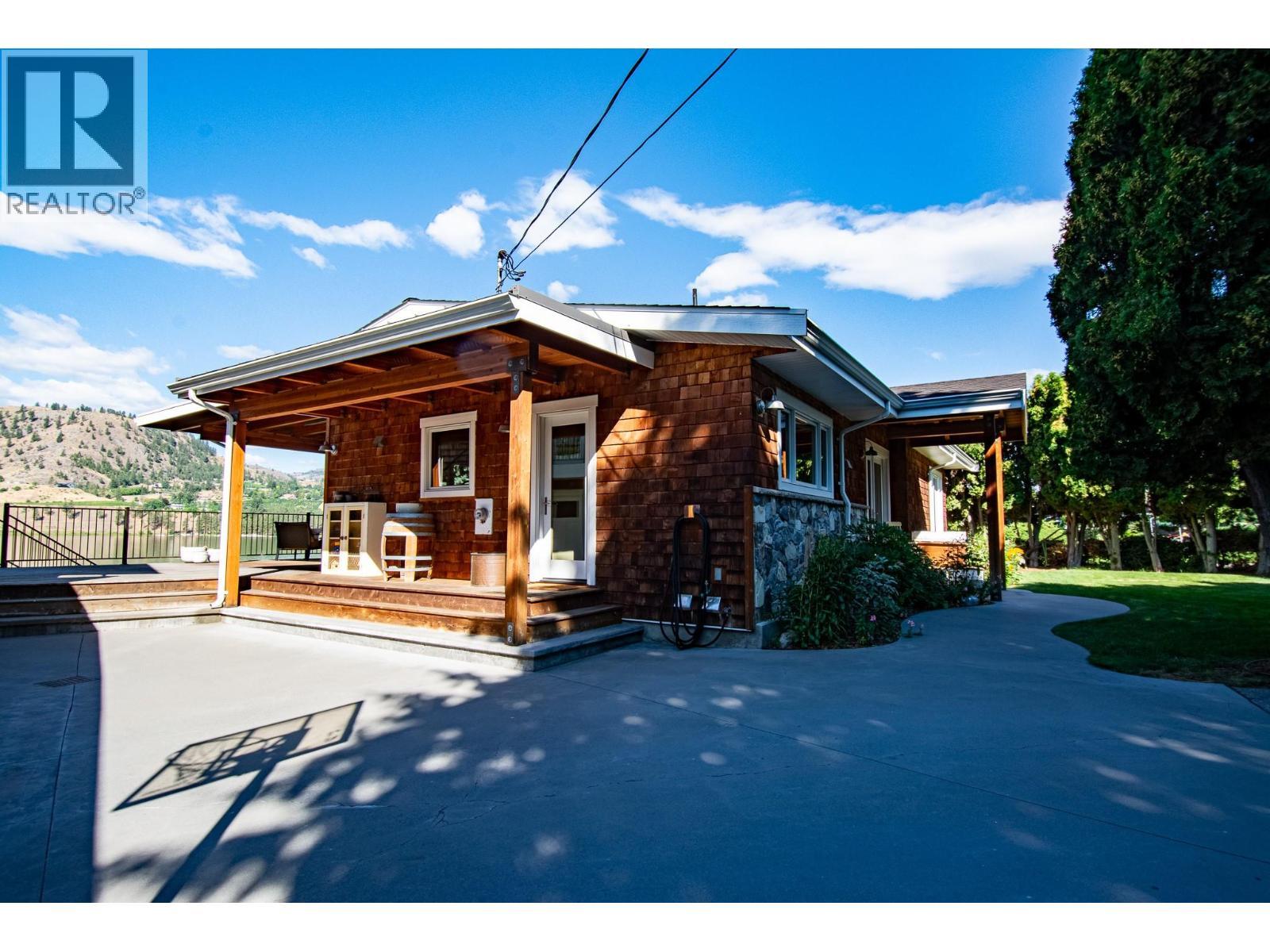 138 Devon Drive, Okanagan Falls, BC - Outdoor