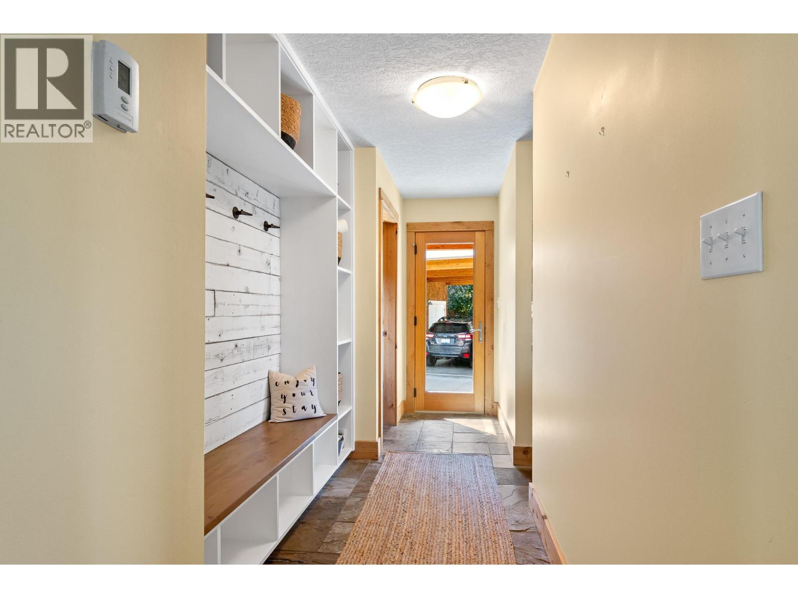 138 Devon Drive, Okanagan Falls, BC - Indoor Photo Showing Other Room