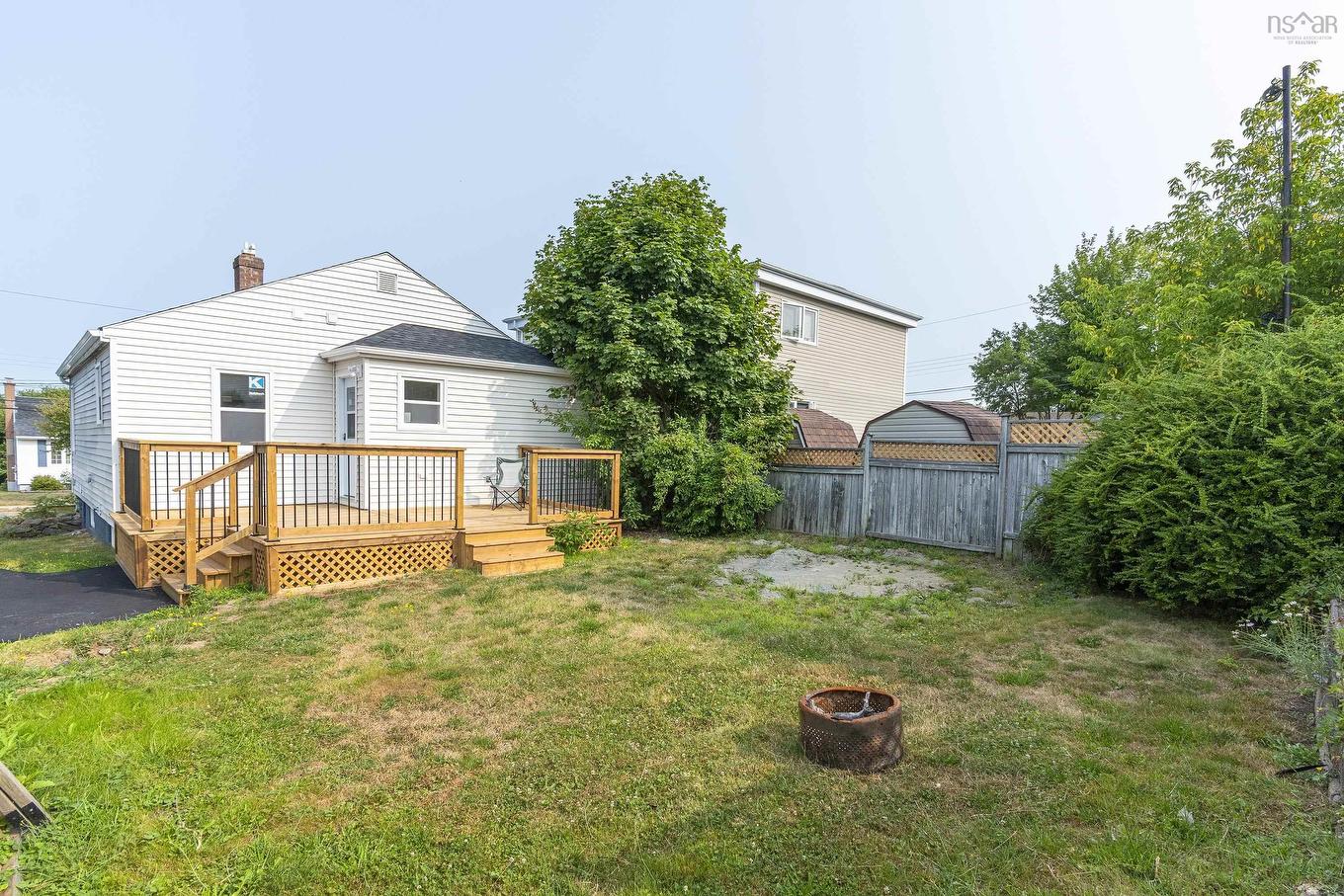 66 Woodland Avenue, Dartmouth, NS