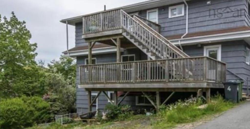 157-159 Crown Drive, Fairmount, NS