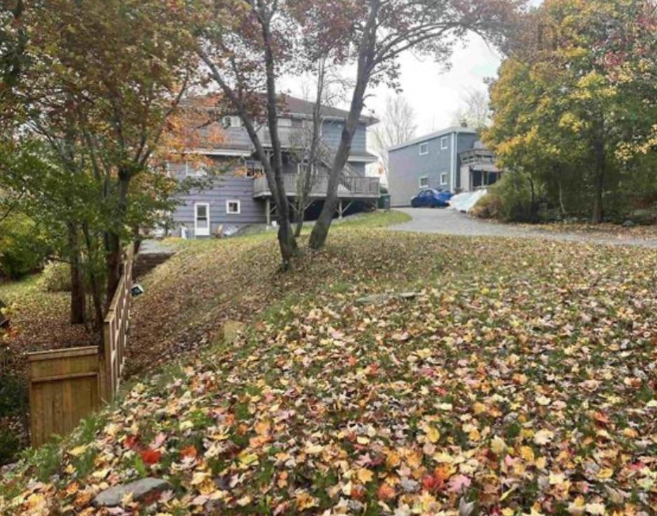 157-159 Crown Drive, Fairmount, NS