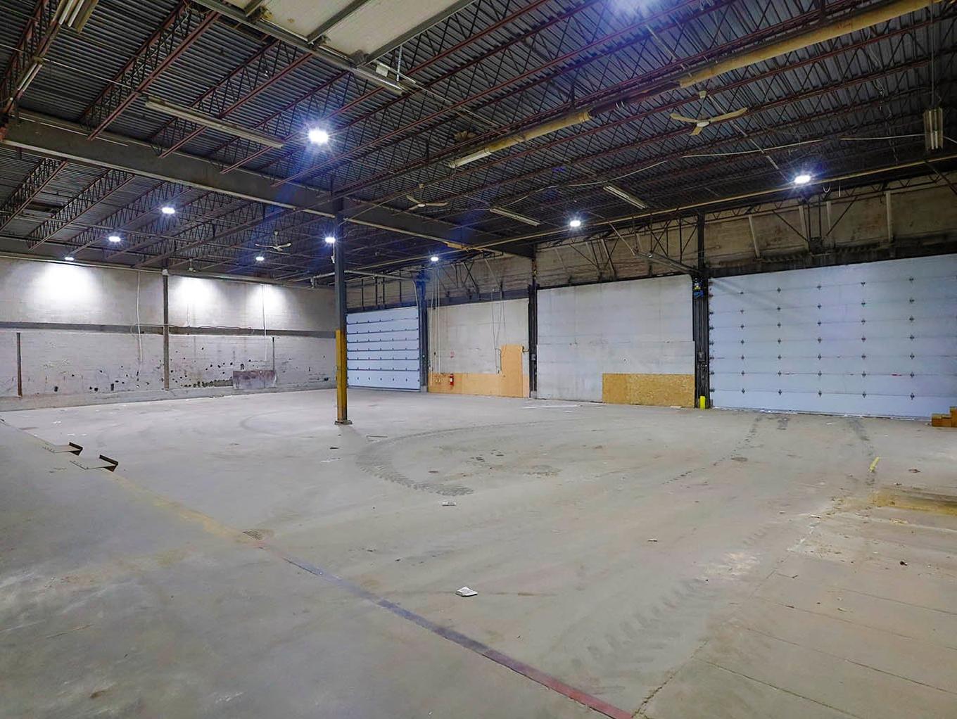 Other - 8445 Boul. Parent, Trois-Rivières, QC - Indoor Photo Showing Garage