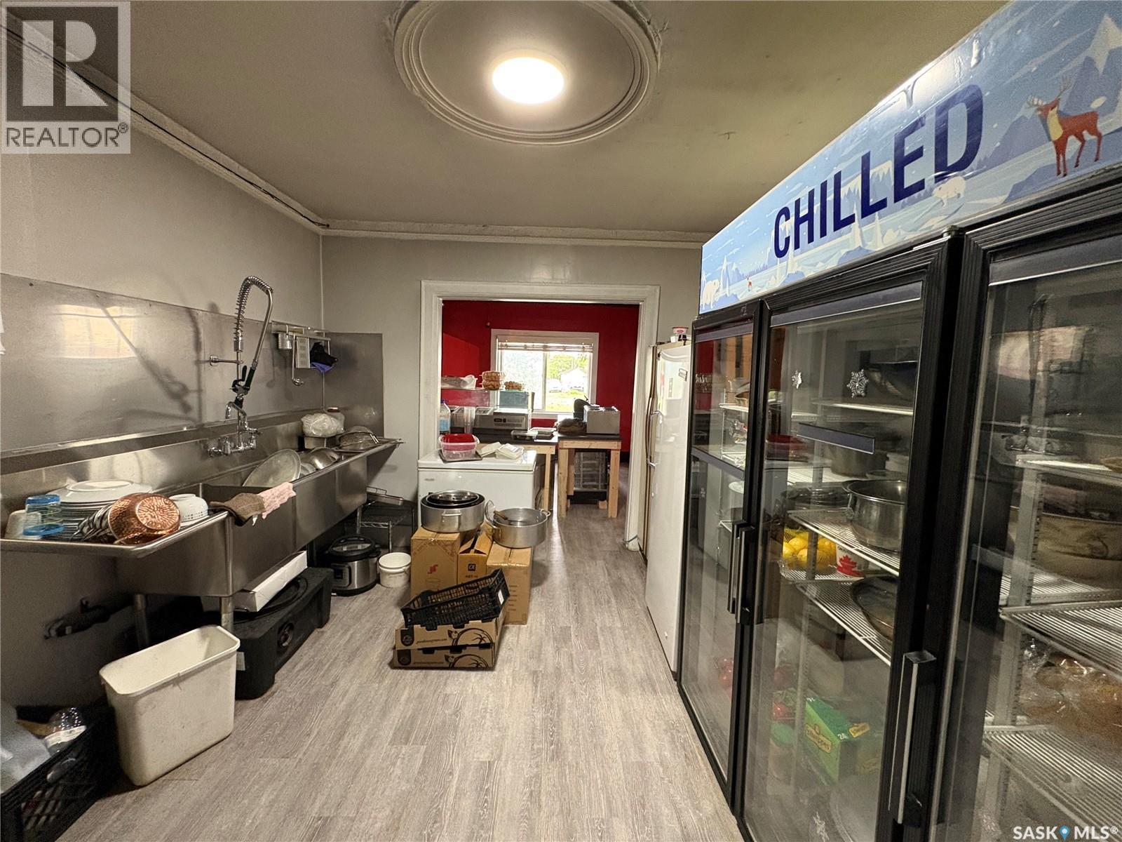 1736 Winnipeg Street, Regina, SK - Indoor Photo Showing Other Room