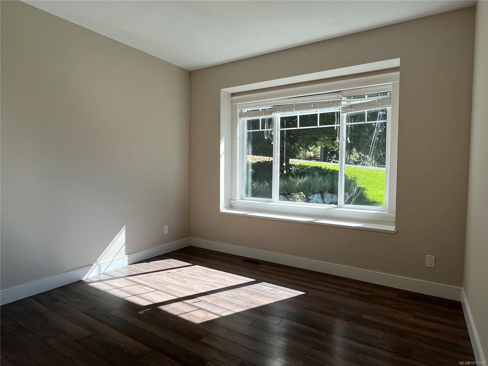 3584 Holland Ave, Cobble Hill, BC