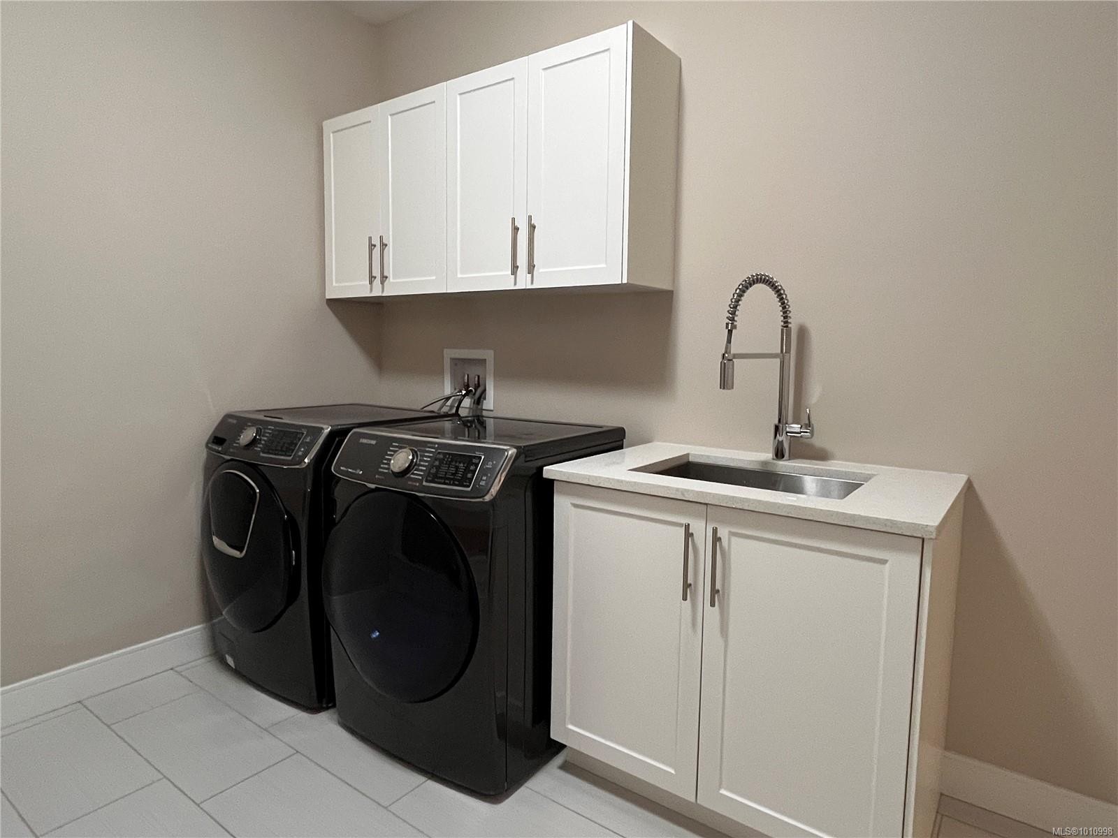 3584 Holland Ave, Cobble Hill, BC