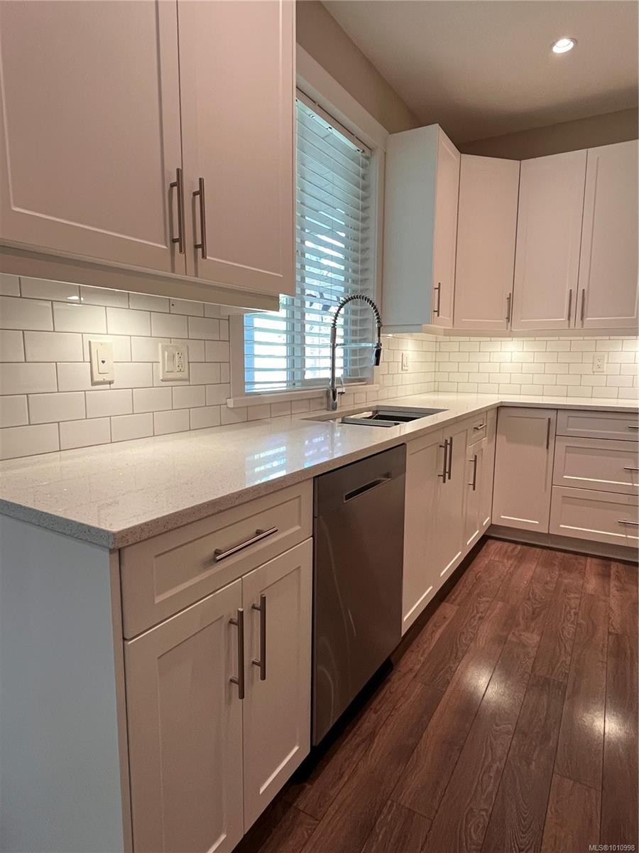 3584 Holland Ave, Cobble Hill, BC