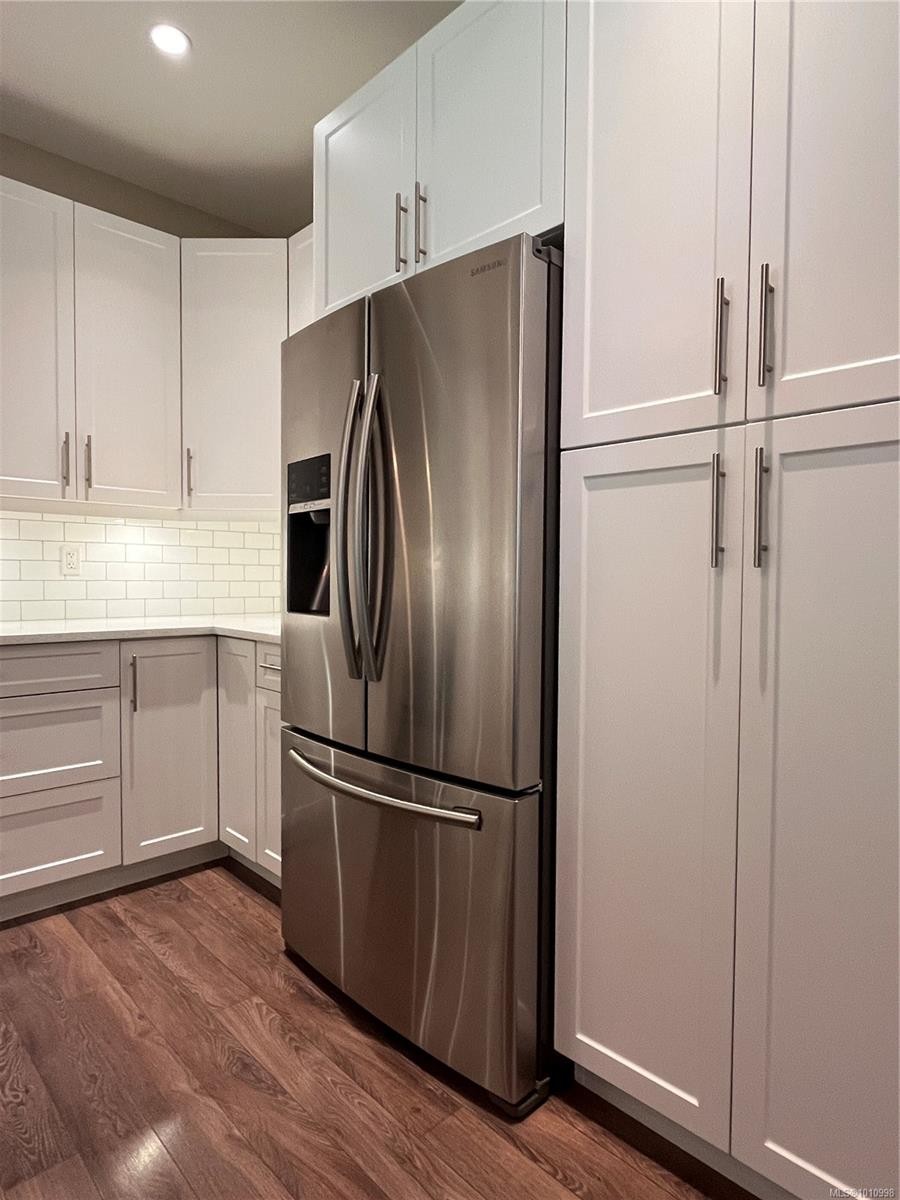 3584 Holland Ave, Cobble Hill, BC