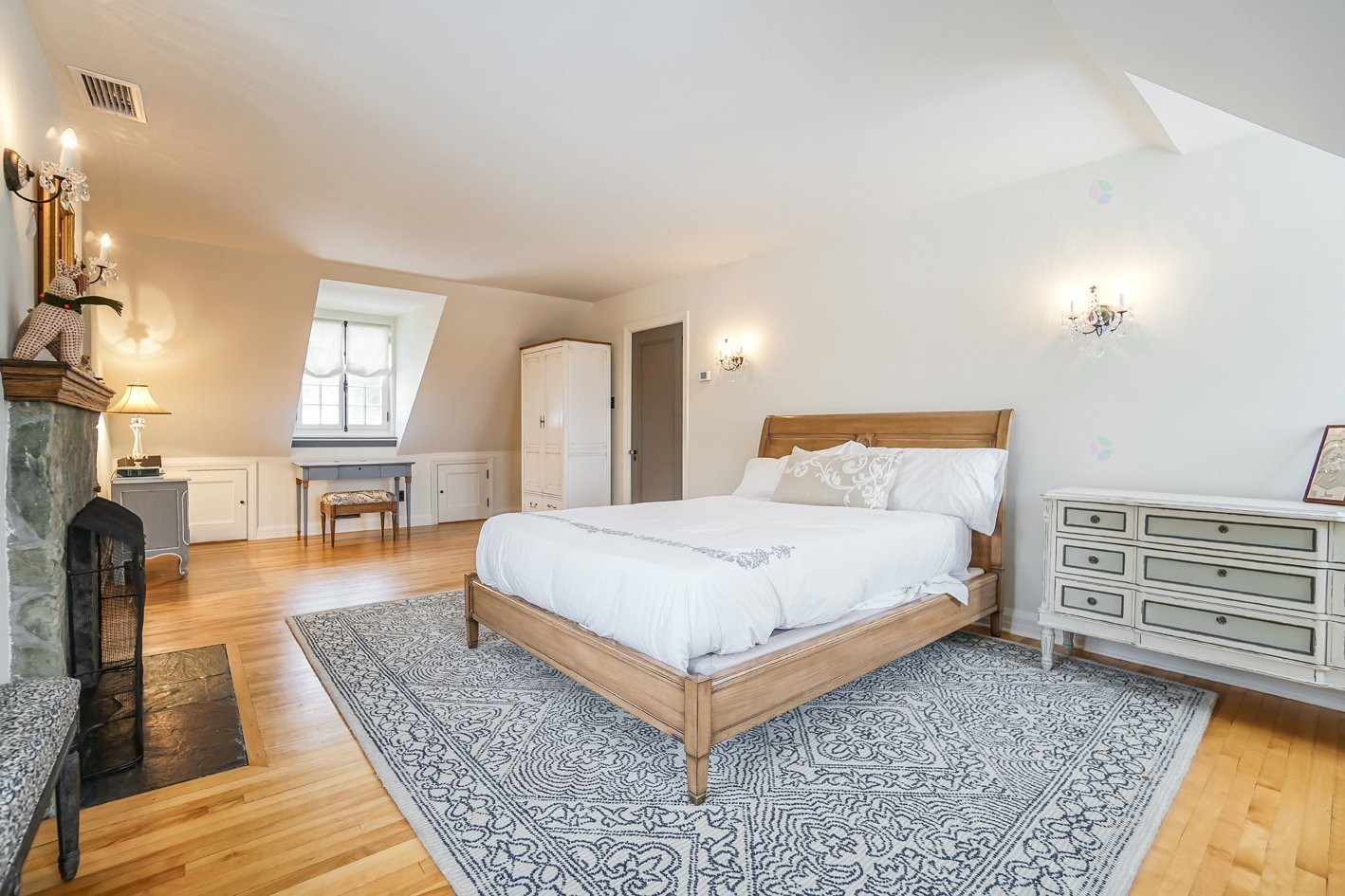Master Bedroom - 1 Ch. De La Montagne, Saint-André-D'Argenteuil, QC - Indoor Photo Showing Bedroom