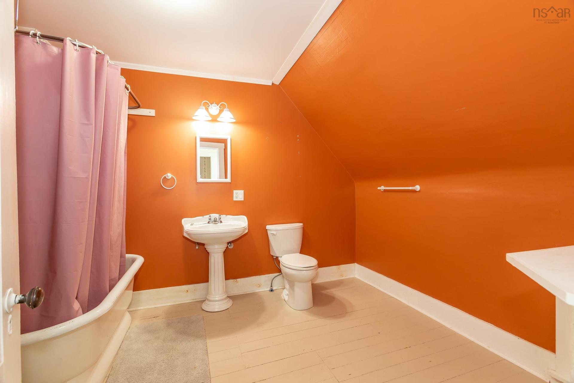7498 Highway 340, Weymouth, NS