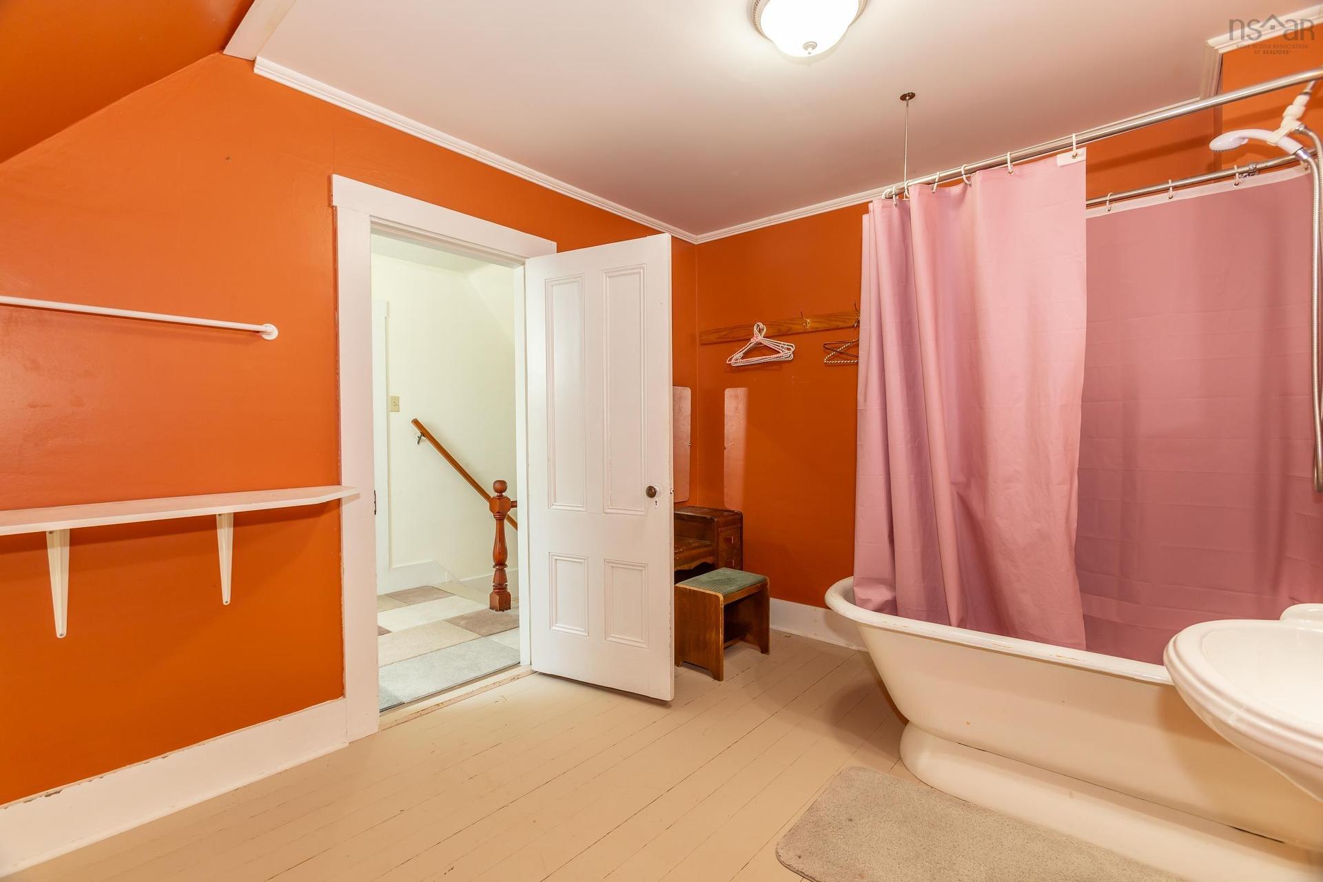 7498 Highway 340, Weymouth, NS