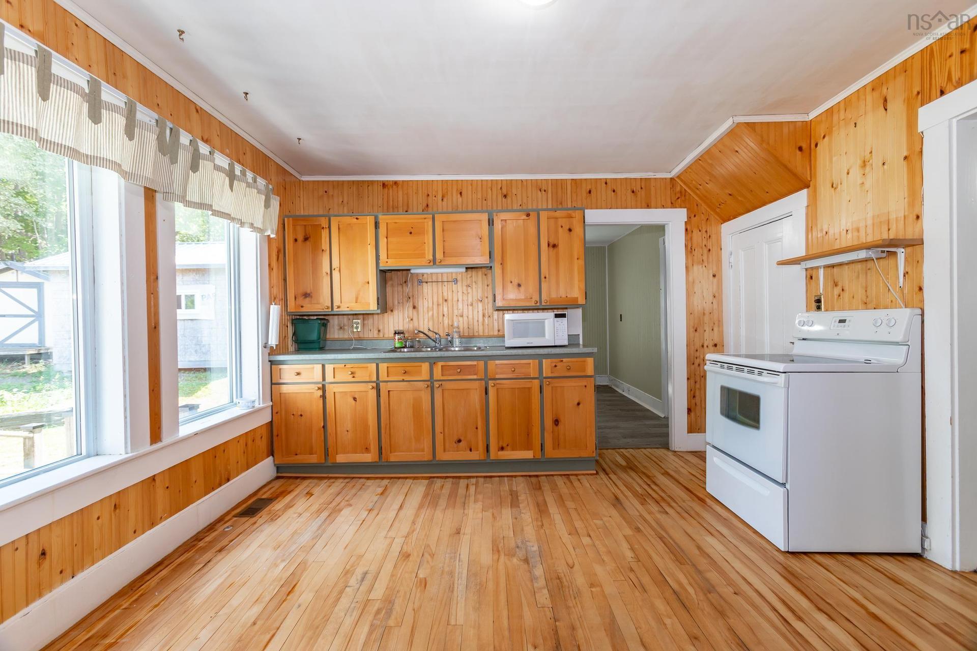 7498 Highway 340, Weymouth, NS
