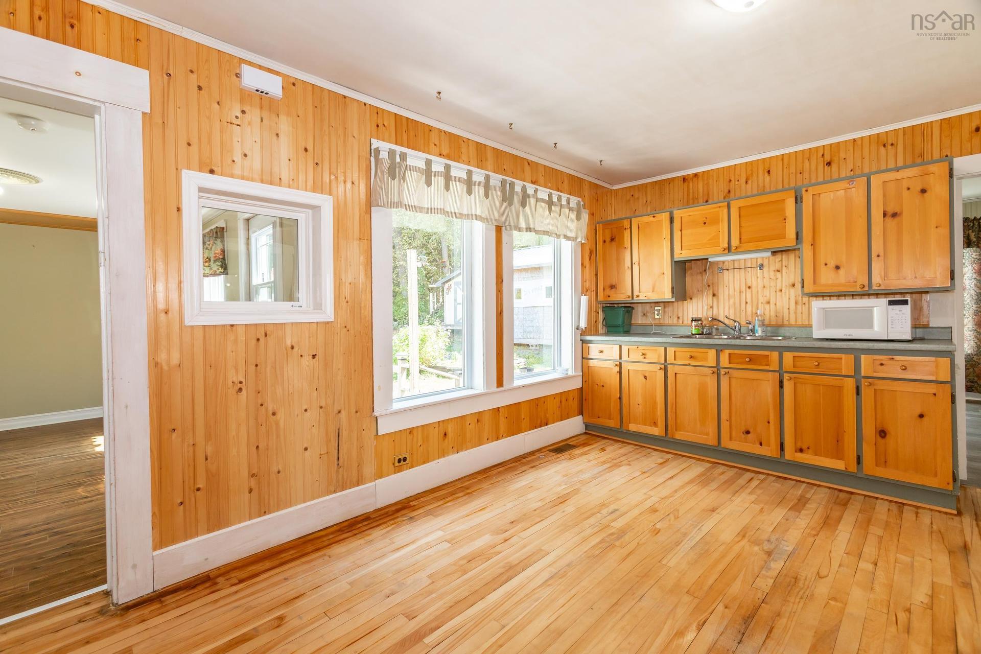 7498 Highway 340, Weymouth, NS