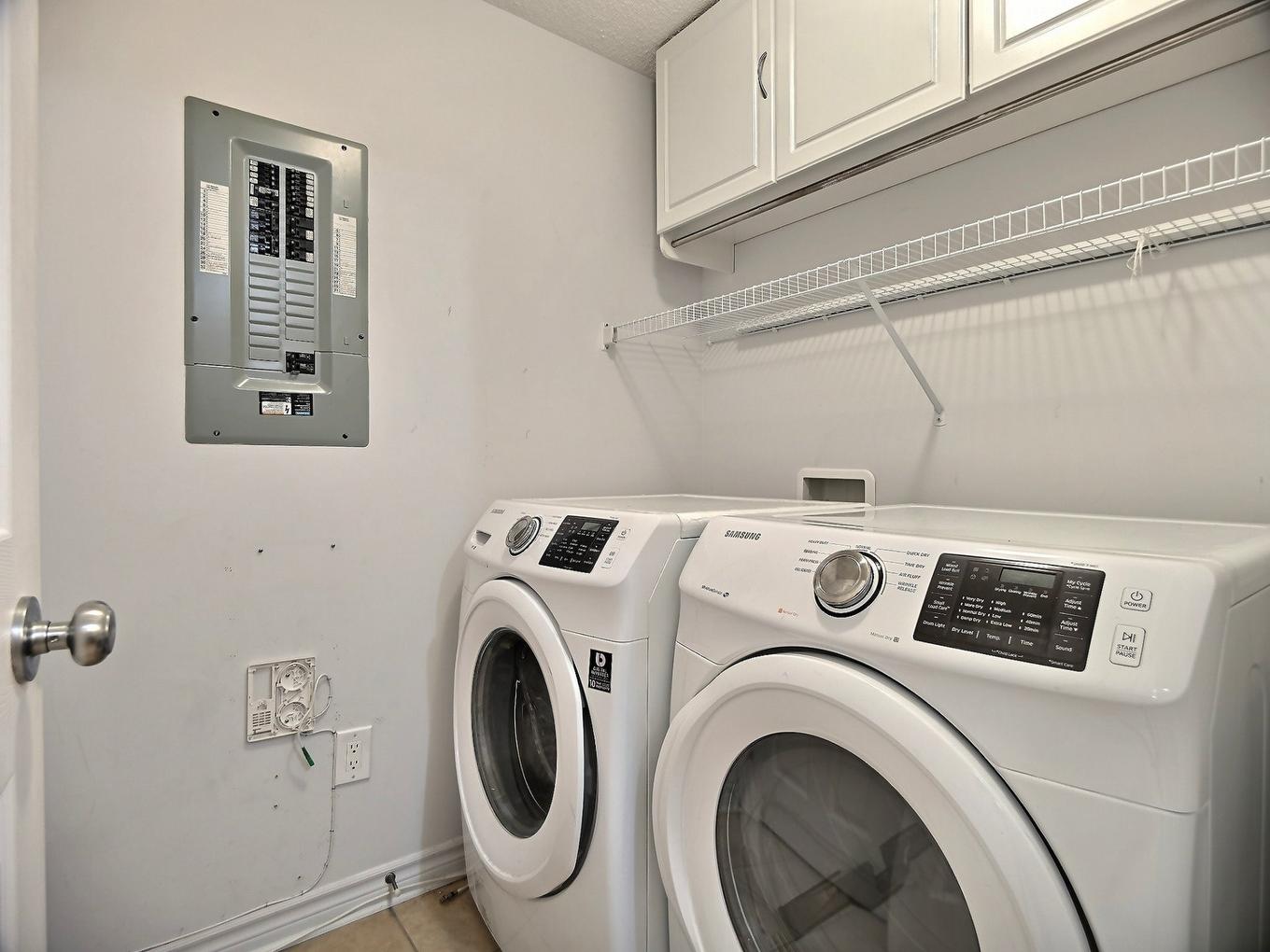 Salle de lavage - 202-45 Rue Du Colonial, Gatineau (Aylmer), QC - Indoor Photo Showing Laundry Room