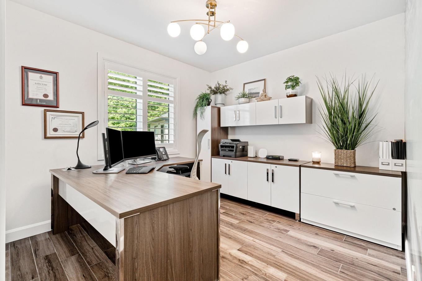 Bureau - 81 Rue Rousseau, Sorel-Tracy, QC - Indoor