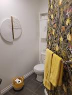 Powder room -