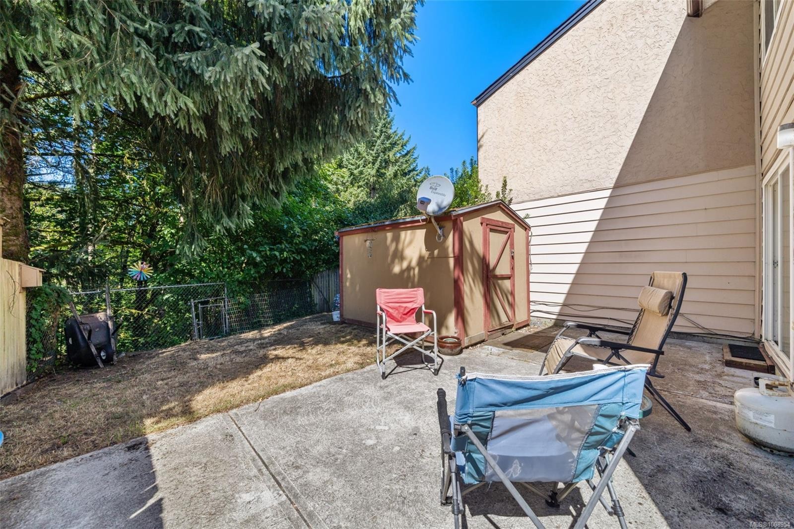 111-2860 Sooke Lake Rd, Langford, BC