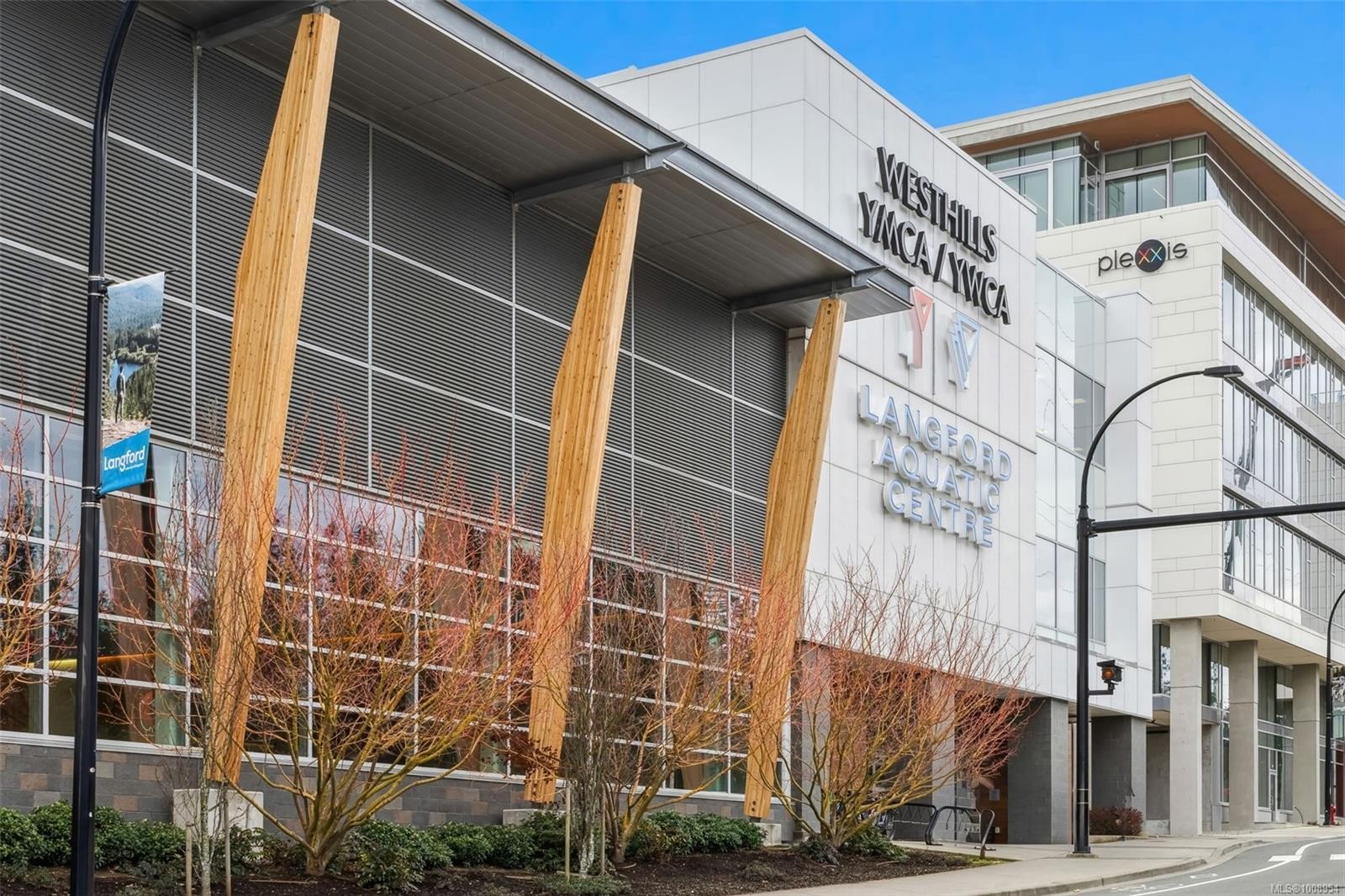 111-2860 Sooke Lake Rd, Langford, BC