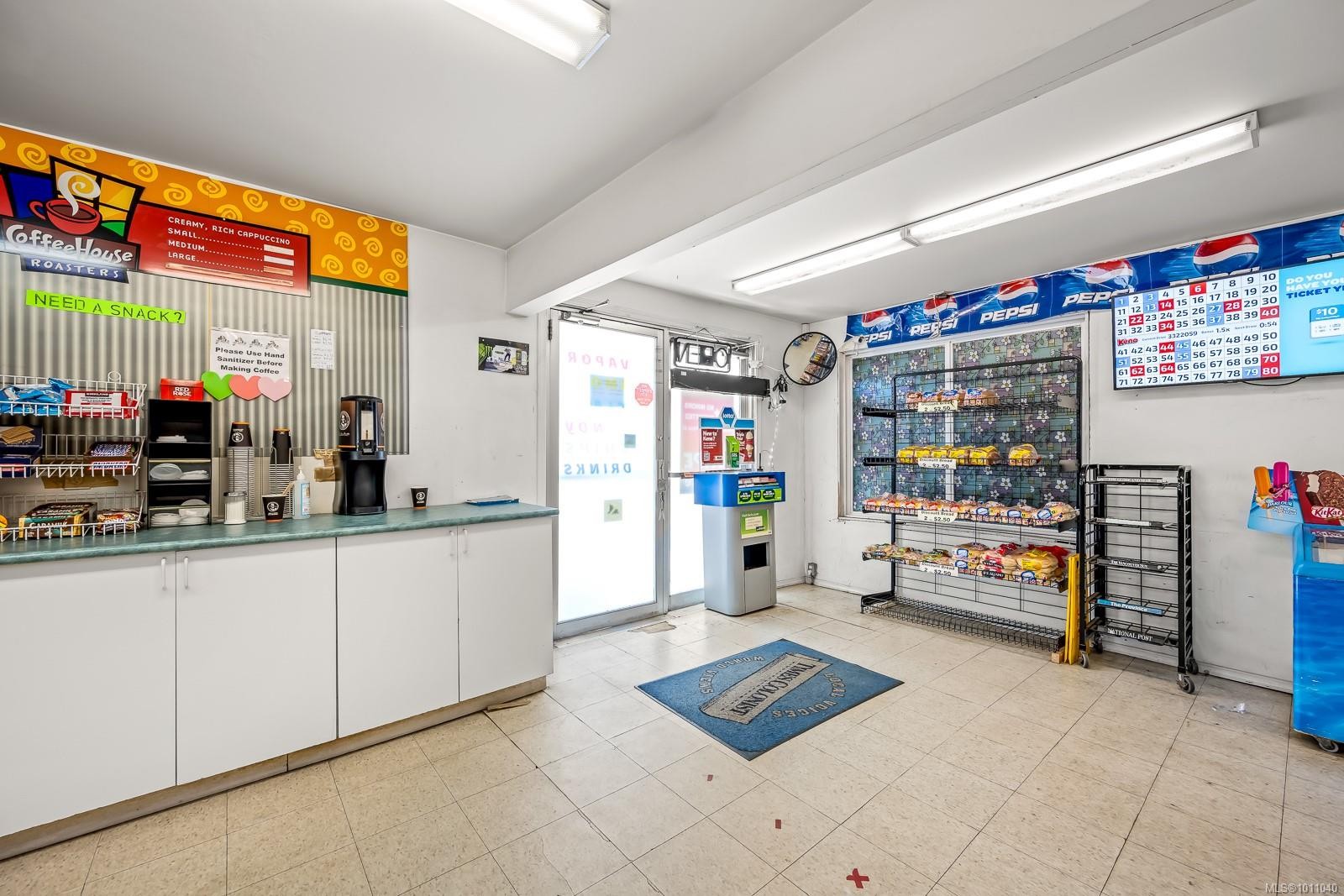 865 17Th St, Courtenay, BC