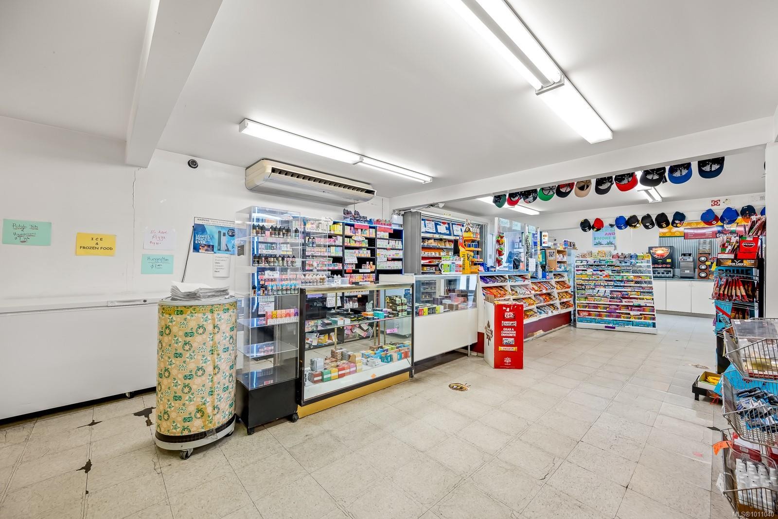 865 17Th St, Courtenay, BC