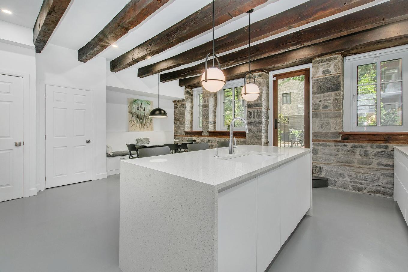 Kitchen - 995 Av. De L'Hôtel-De-Ville, Montréal (Ville-Marie), QC - Indoor